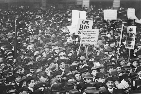Sozialistische Demonstration am Union Square am 01. Mai 1912