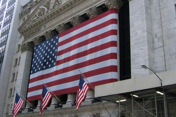 Der Aktienmarkt an der Wall Street erreicht Rekordhöhen, aber erste Risse beginnen zu entstehen. (CC BY-NC-ND 2.0)