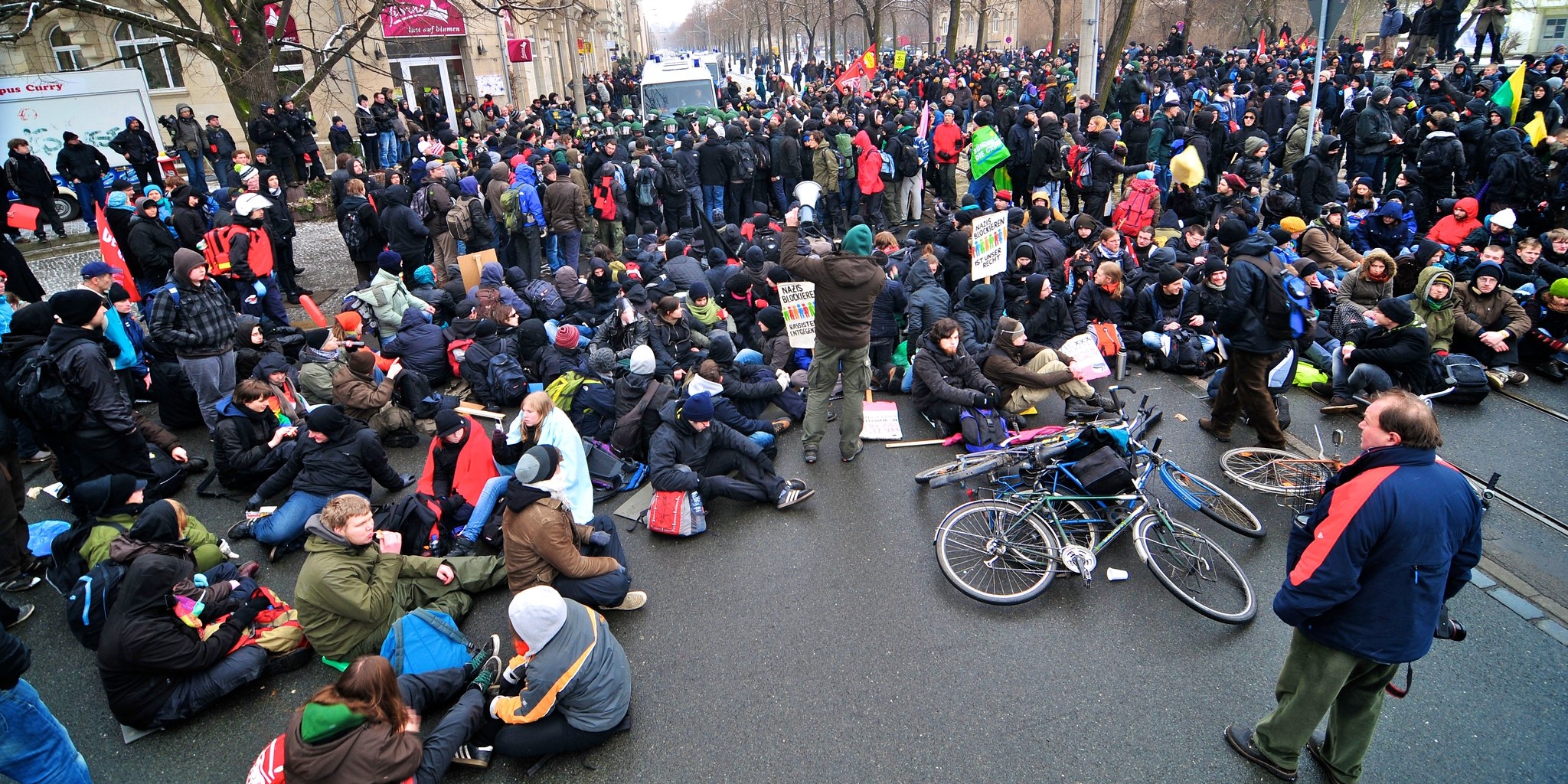 Blockade eines Naziaufmarsches durch Dresden Nazifrei