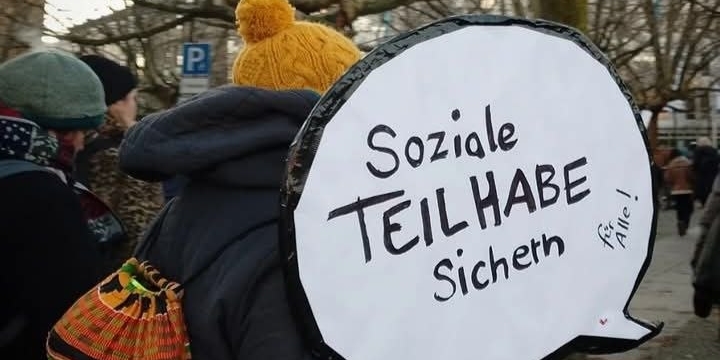 Demo gegen Sozialabbau und Kürzungen beim Bürgergeld