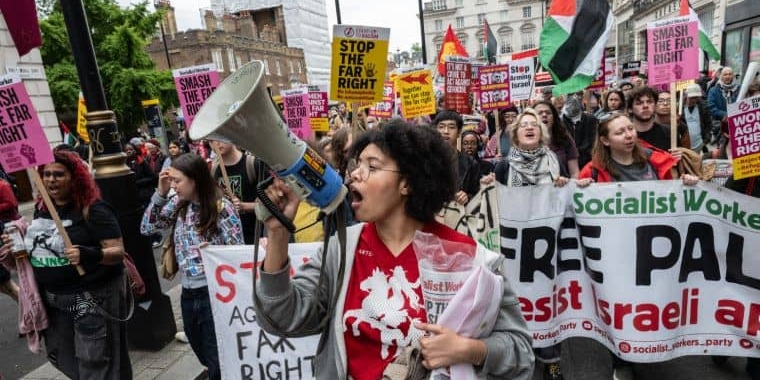 Demo gegen Faschisten in London