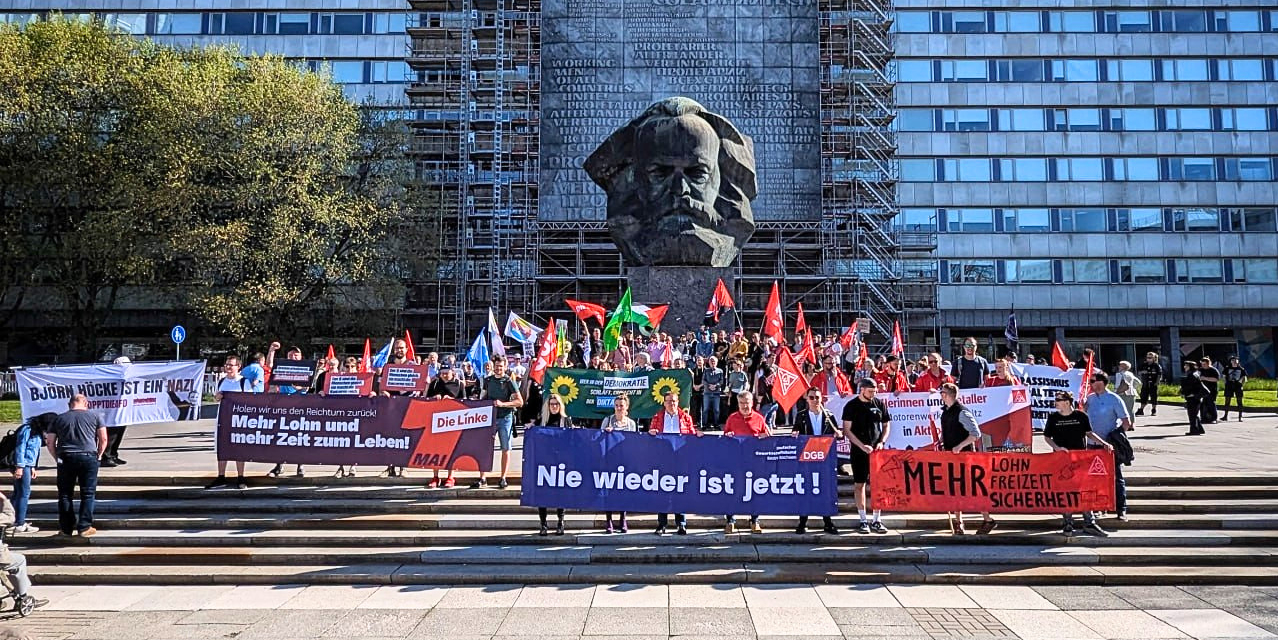 Viele Menschen demonstrieren in Chemnitz zur 1.Mai Demo gegen Sozialabbau und Rechtsruck